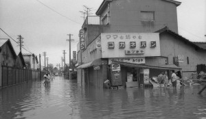 069五十一・九・十二(ネガ01)04（羽島市新生町周辺）.19760909