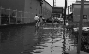 069五十一・九・十二(ネガ02)08（羽島市民病院付近）.19760909