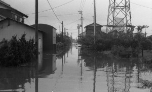 069五十一・九・十二(ネガ02)40（羽島市東町）.19760909